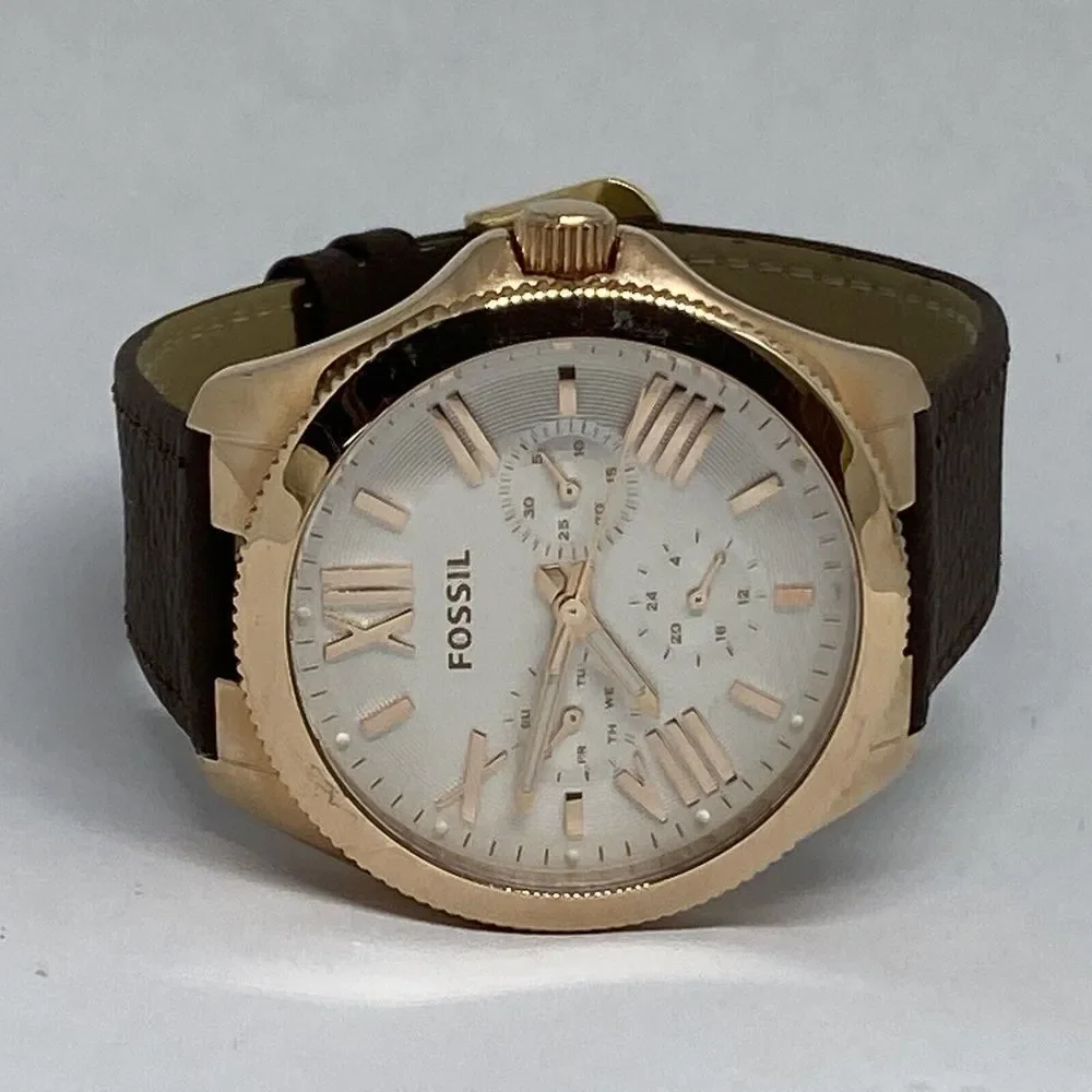Fossil AM4622 Women's Brown Leather Analog White Dial Genuine Wrist Watch HK953
